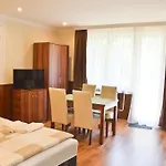 Media Apartmanhaz Hajduszoboszlo