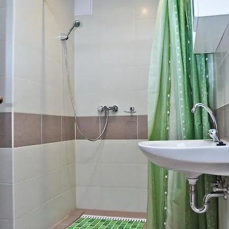 Media Apartmanhaz