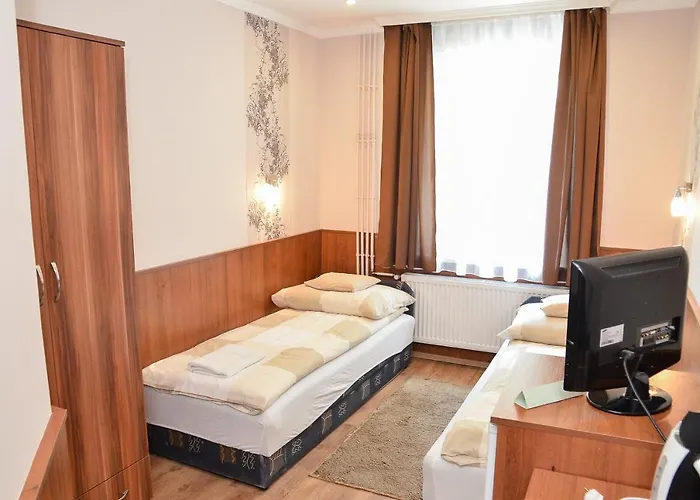 招待所 Media Apartmanhaz 3*
