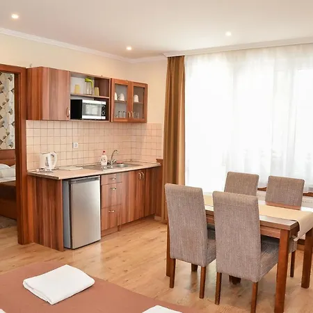 Media Apartmanhaz Penzion Hajdúszoboszló