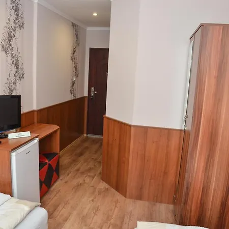 Media Panzio Es Apartmanhaz