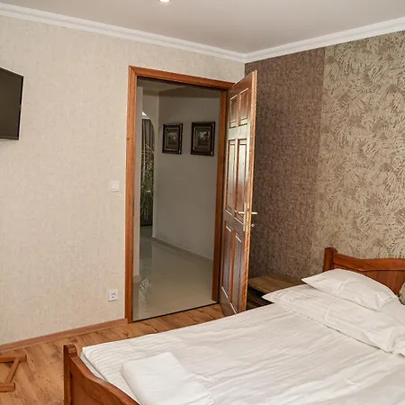 Guest house Media Apartmanhaz