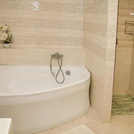 Pensjonat Media Apartmanhaz Hajdúszoboszló