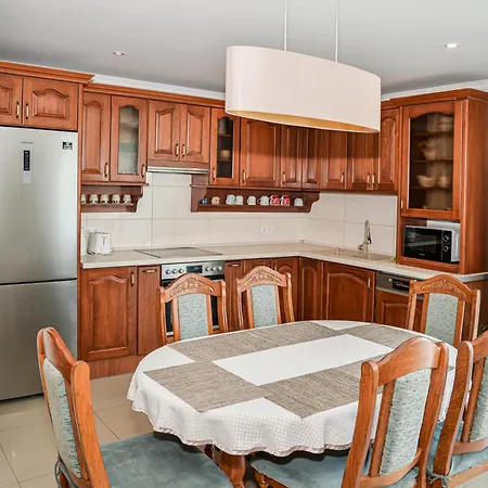 Media Apartmanhaz Guest house