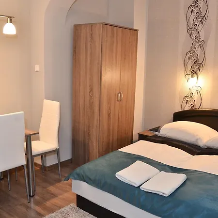 Media Panzio Es Apartmanhaz 3* Hajduszoboszlo